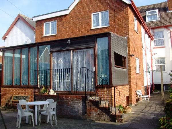 Springfield Holiday Apartments Скегнес Стая снимка